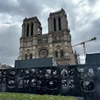 2024/8/16  工事中🏗️
おしゃれに囲われててよかった。
#パリ  #Paris
#フランス  #France

＊1枚目通行人消しゴムマジック後