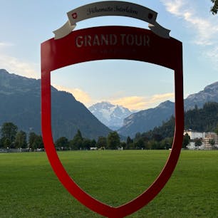 2024/8/10  Höhematte Park
日中はパラグライダーも🤍❤️
また行きたい山が見える素敵な公園
#インターラーケン  #Interlaken
#グリンデルワルト  #Grindelwald
#スイス  #Switzerland