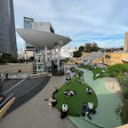 パークスガーデン

なんばパークスの緑地。
下から上がるといい運動になります。
ここ、のんびりとした空気あって良かったです。
2024.11.10