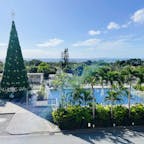 南国風の外観のホテルで、沖縄感満載です🌴夜はクリスマスが近いためかライトアップされていました。
教会の写真は撮りそびれてしまいました…。