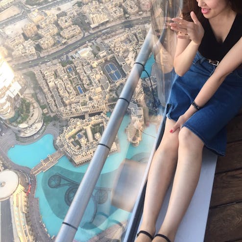 アット ザ トップ アット ザ トップ スカイ At The Top At The Top Sky の投稿写真 感想 みどころ アラブ首長国連邦 ドバイバージカリファ148階のアットザ トリップノート