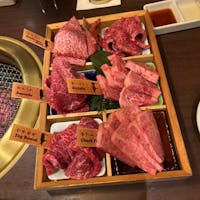 韓の台所 新川通り店
川崎で忘年会
山形牛厳選6種盛り
凄いのが出てきた
めちゃ美味しかった♪
2024.12.18