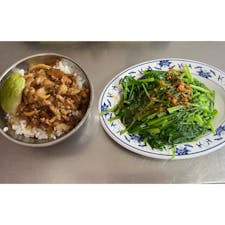 八角が効いてて美味しい。