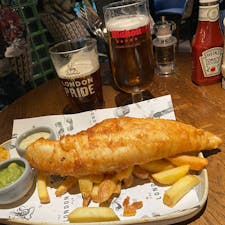 ザロンドンパブ @ロイヤルナショナルホテル
初！フィッシュアンドチップス！
#202408 #sイギリス