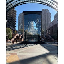 恵比寿ガーデンプレイス

バカラのシャンデリアがディスプレイされていました