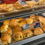 Aux Pettis Cakes
美味しくて感動！もっと食べたかった！
お店の人も素敵な方だった🥺🎶
#202408 #sフランス