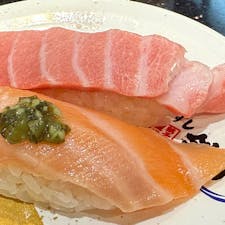 すし銚子丸でお寿司を。

メヒカリ
スギ
冬がれい

など、旬なもの、珍しいお魚をいただきました。
日本酒もたくさんいただきました。
ちょっと変わりネタが欲しい方！オススメですよ。

#銚子丸
#すし銚子丸
#寿司
#銚子丸