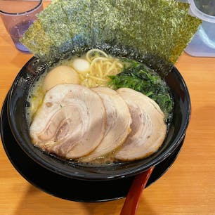 盛岡　木村家の醤油チャーシューメン

ランニングがてら食べてきました🏃
寒い日の家系ラーメンはよりうまい