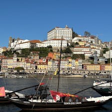 ポルトガル🇵🇹
ポルトの街並みとドン・ルイス一世橋(2・3枚目)