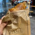 PAULのクロワッサン
空港でのクロワッサン食べ納め🥐
#202408 #sフランス