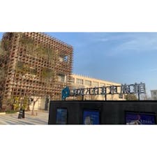 みなとやま水族館
学校の跡地を活用した水族館です。
ドクターフィッシュの体験もできますよ