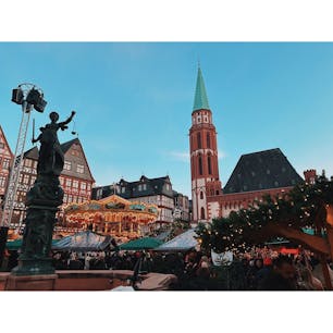 Frankfurt
🇩🇪🎄