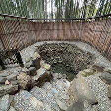 小野小町化粧井戸

京都市山科区小野御陵町
随心院の端の方にある井戸
少し見つけにくいところにあります
2025.2.22