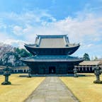富山　瑞龍寺

手入れされた芝がきれい