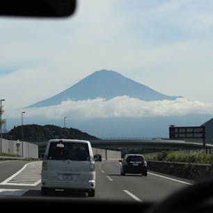 E1A新東名高速道路からの富士山
静岡市清水区
