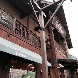 #千葉 #房総 #ピーターパン 
多種のパンがあって、混雑している🍞
パンを購入すると、コーヒーが無料。