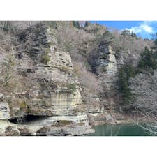 まるで要塞かのような出立ち。