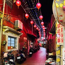 #台南
#神農街
#nostalgic
#ガジュマル