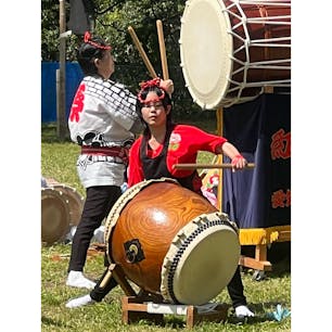 長篠合戦のほり祭り
織田徳川の連合軍と武田軍の騎馬隊が激突しましたが、銃の威力の前に敗れ去った武田軍です、此の戦いの冥福を祈った
長篠合戦のぼり祭りです、

#サント船長の写真