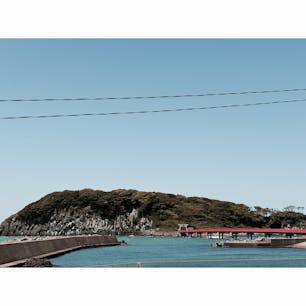 神秘的な島でとても綺麗でした⛩
色々噂はあるようですが、
自分にはパワースポットって感じがしました✨