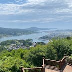 景色はすばらしいけど登ったことを後悔した安波山公園。普通に登山だった。山頂まで20分だそうだけど、途中のひのでのてらすまで行って心が折れて折り返しました。