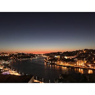 ポルトガルのポルト。夕日が落ちる景色がとても綺麗。