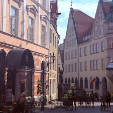 エストニア🇪🇪に行ってきました！
街並みがとっても綺麗。