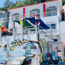 和歌山　雑賀崎
青天の洞窟

海鮮丼をいただきました
美味しかった