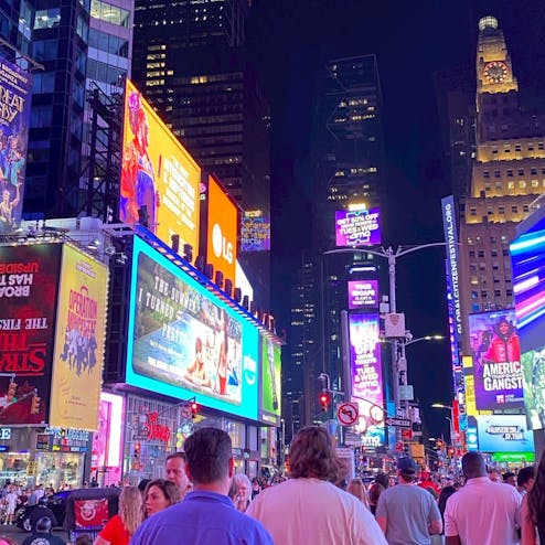 タイムズスクエア