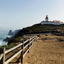 「ここに地終わり、海始まる」
byカモンイス
ユーラシア大陸、最西端にて