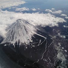 飛行機から見えた富士山✨