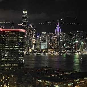 香港