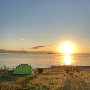 琵琶湖　大津市木戸公園付近