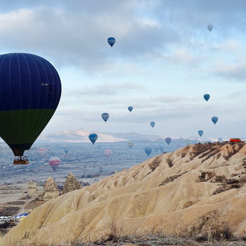 ギョレメ国立公園とカッパドキアの岩窟群