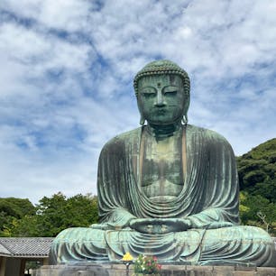 鎌倉日帰り旅

長谷駅から鎌倉大仏へ
朝一だったので、観光客もそこまで多くなく、ゆっくり観光できた✨

江ノ電から見える甘味処『無心庵』🍵
行けなかったので次回は必ず‼︎

鶴岡八幡宮にお参りして、鳩サブレとクルミっこをお土産に買って帰宅
豊島屋本店でのみ販売してる"鳩ぽっぽーち"がめちゃくちゃかわいい🩷