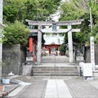 神奈川・三崎港にある「海南神社」。
三崎港の商店街の奥にある神社で、マグロにちなんだおみくじを含め、海上安全や無病息災などのご利益を得られますよ！