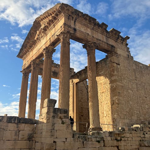 ドゥッガ/トゥッガ