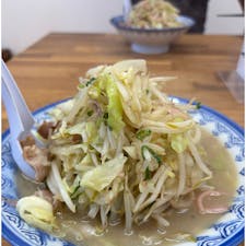 202510
福岡
井手ちゃんぽん

十数年前に佐賀で食べた井手ちゃんぽん
人生2回目
ピラミッド並みの野菜てんこ盛り
豚骨スープ
これで並盛り　小盛りでよいかも
佐賀のソウルフードだけど
九州色んなところに店舗があるようです