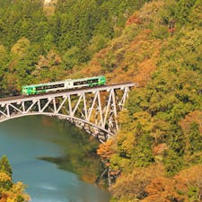 道の駅尾瀬街道みしま宿の近くには只見川橋梁ポイントがあり、秋は大人気です。


#福島県 #道の駅尾瀬街道みしま宿
