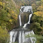 日本三名爆の一つ
二つの観瀑台から見た滝はどちらも違った良さがあり、迫力満点でした◎