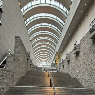 新宿にある東京オペラシティ
素敵なコンサートホールがある複合施設です。