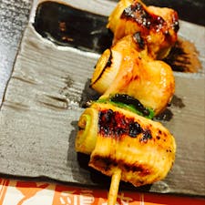 鶏繁 総本店
東京都港区新橋2-9-17 竹本ビル1Ｆ

#東京　#焼き鳥