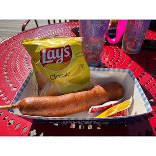 Disney's Boardwalk

ボードウォークをお散歩がてら、アメリカンドッグ🌭を食べました😋