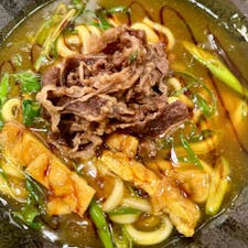 京都ポルタ
味味香
牛しぐれカレーうどん
初めていただく味と香り、トロミもついているので、旨みが閉じ込められいます。