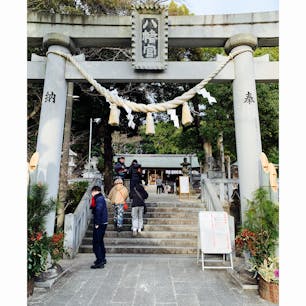 1月の2日と3日は岡崎と静岡へ行きました。
岡崎は、アウトレットに行きました♪
アウトレットは、野外ステージやドッグランなど色々あって面白かったです！
静岡は、相良海岸へ行きました♪
海が綺麗で、この日は晴れていたので
富士山が見れて、ラッキーでした☆