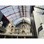 ベルギー(アントワープ)
・駅舎
・ポテト
・チョコレート
・大聖堂(フランダースの犬)
・市庁舎
世界遺産で溢れてる
絵になる街並み