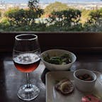 202602
福岡　田主丸
森のレストラン　ホイリゲ

耳納連山を少し登り森の中に入ると見えてきます
生ワインなども飲むことができます
店内は大きな窓があり、田主丸の街を意味眺めながら
食事することができます
窓際の席はいつも埋まっているのですが
この日はラッキーな事にあいていました