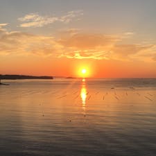 ♦︎南三陸町から望む志津川湾(宮城県)
太平洋に浮かぶ朝日は荘厳でした。
