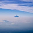 [2015/07]
長野県、赤岳(2899m)。
八ヶ岳連峰の最高峰であり、コースによっては日帰りも可能。
写真は山頂から拝んだ富士山。
登山をしていると実感しますが、富士山は本当に特別な山なんですよね。