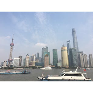 上海🇨🇳
外灘から上海タワーのある浦東新区までは2元で行ける船がおススメです⛴